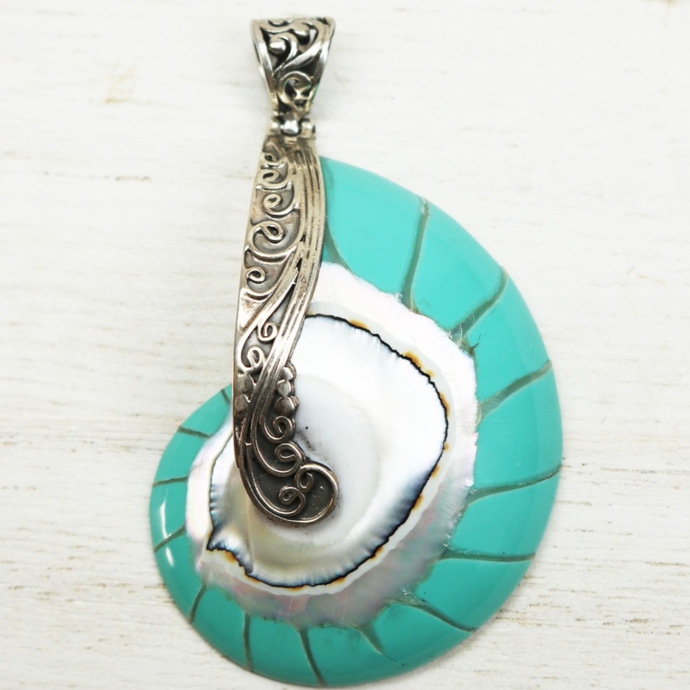 New! Sterling Silver Embellished Seashell Pendants - Picture 15 of 16